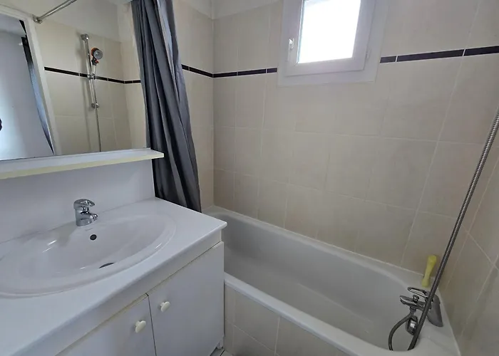 Lägenhet T2 Climatise - Balcon & Parking Prive *